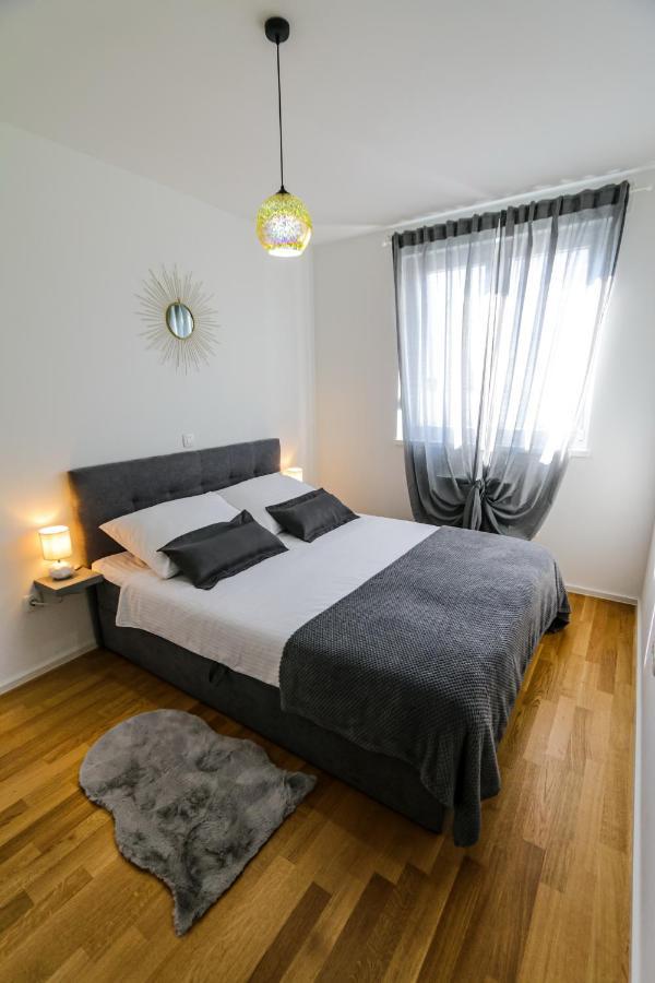Luce Gold Apartment Задар Екстер'єр фото
